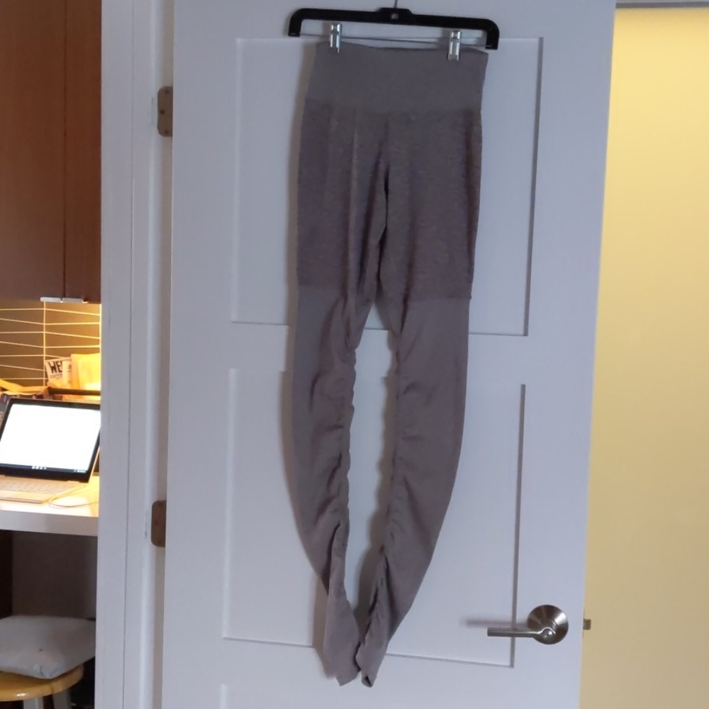 Alo leggings S grey